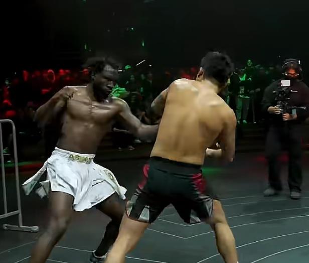 《抖音粉丝购买：门道、利弊及注意事项全解析》