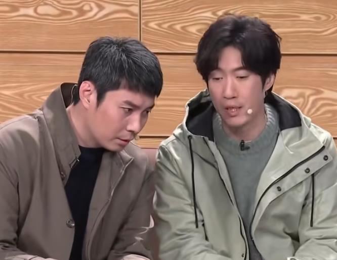 《快手购买粉丝：深度解析方式、风险与可持续发展策略》涨粉网